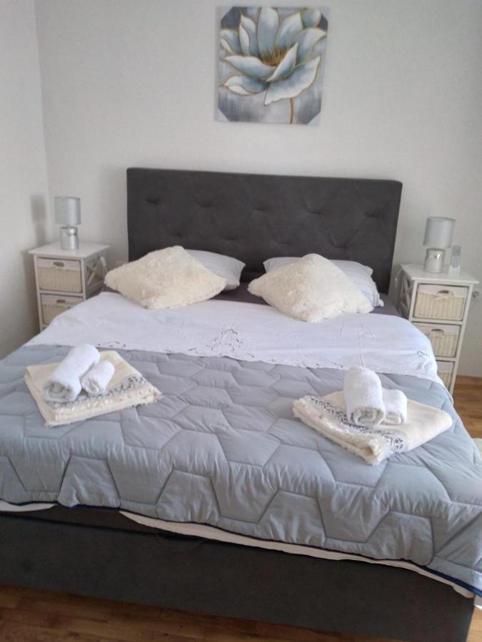 Ferienwohnung Romance Podstrana Exterior foto